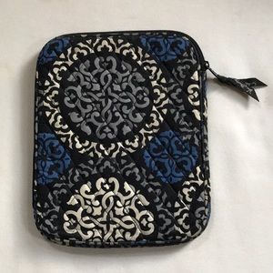 Vera Bradley tablet case 10.5 x 8.5